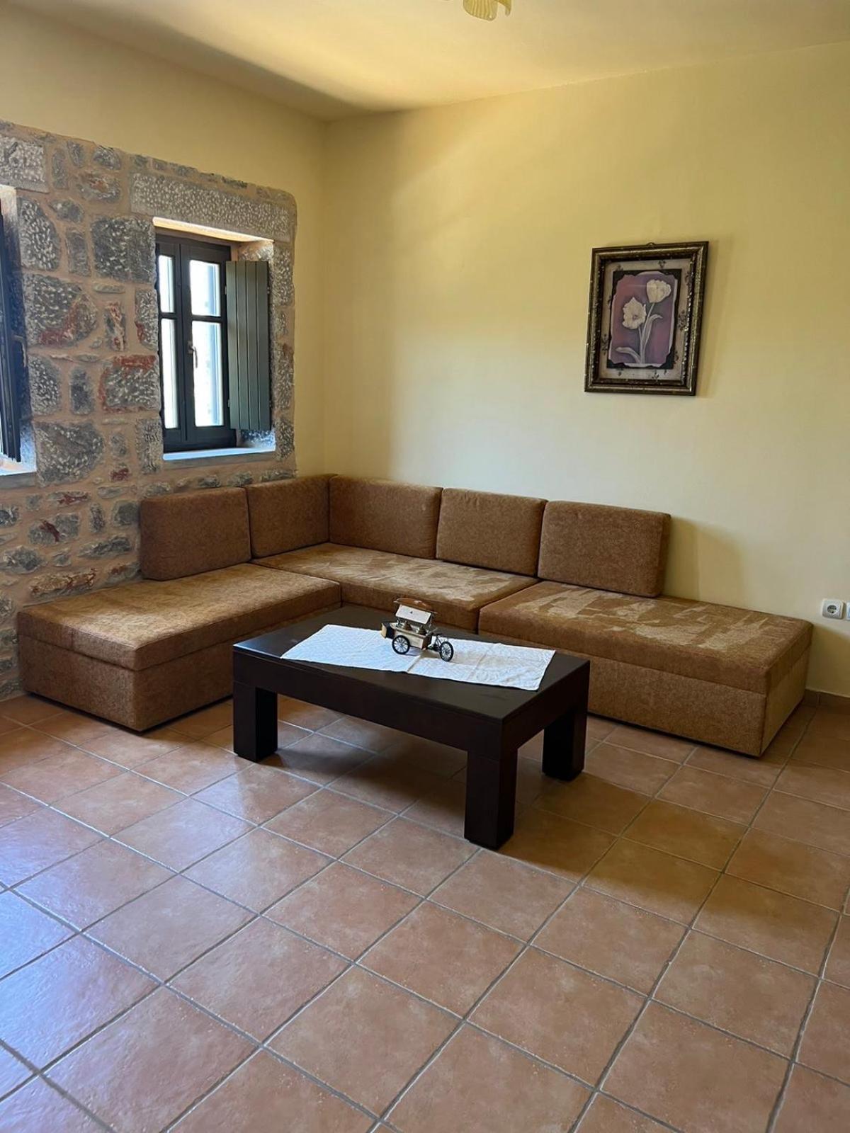 Onar Mani Suites Néon Oítilon Buitenkant foto